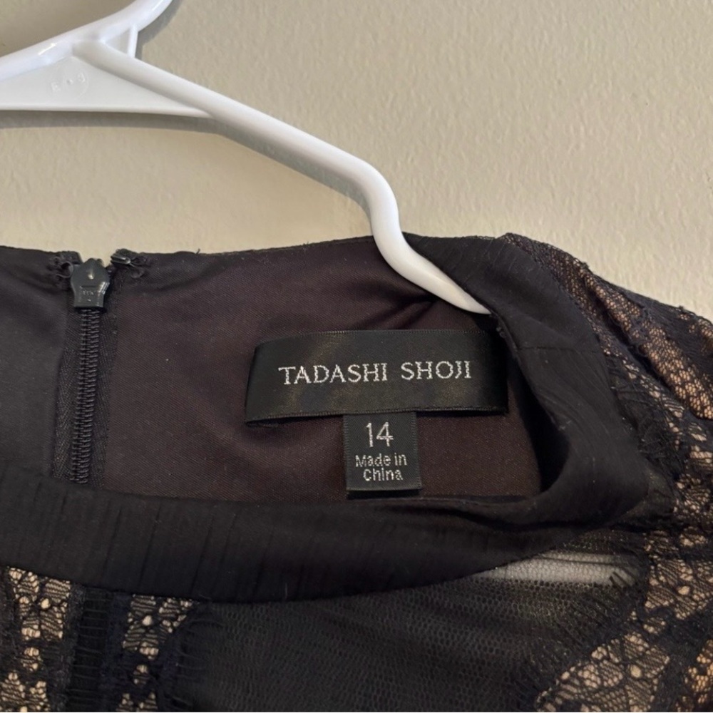 Tadashi Shoji Mermaid Gown - Picture 5 of 8